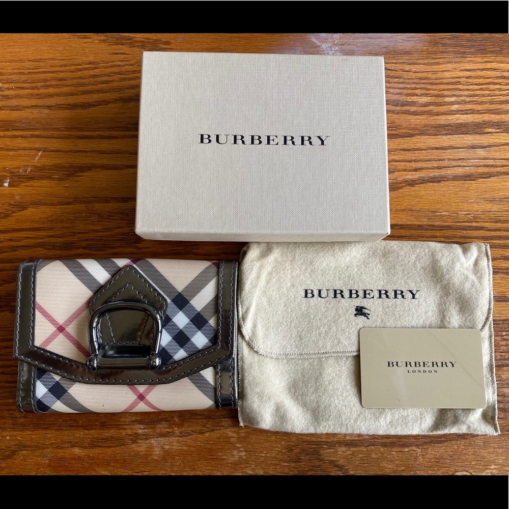Burberry wallet from 2007